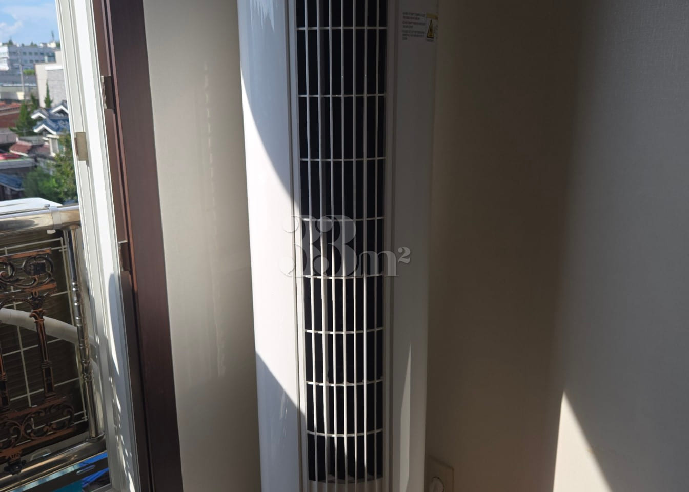 Spacious 3-bedroom, 2-bathroom unit near Yong 8th image