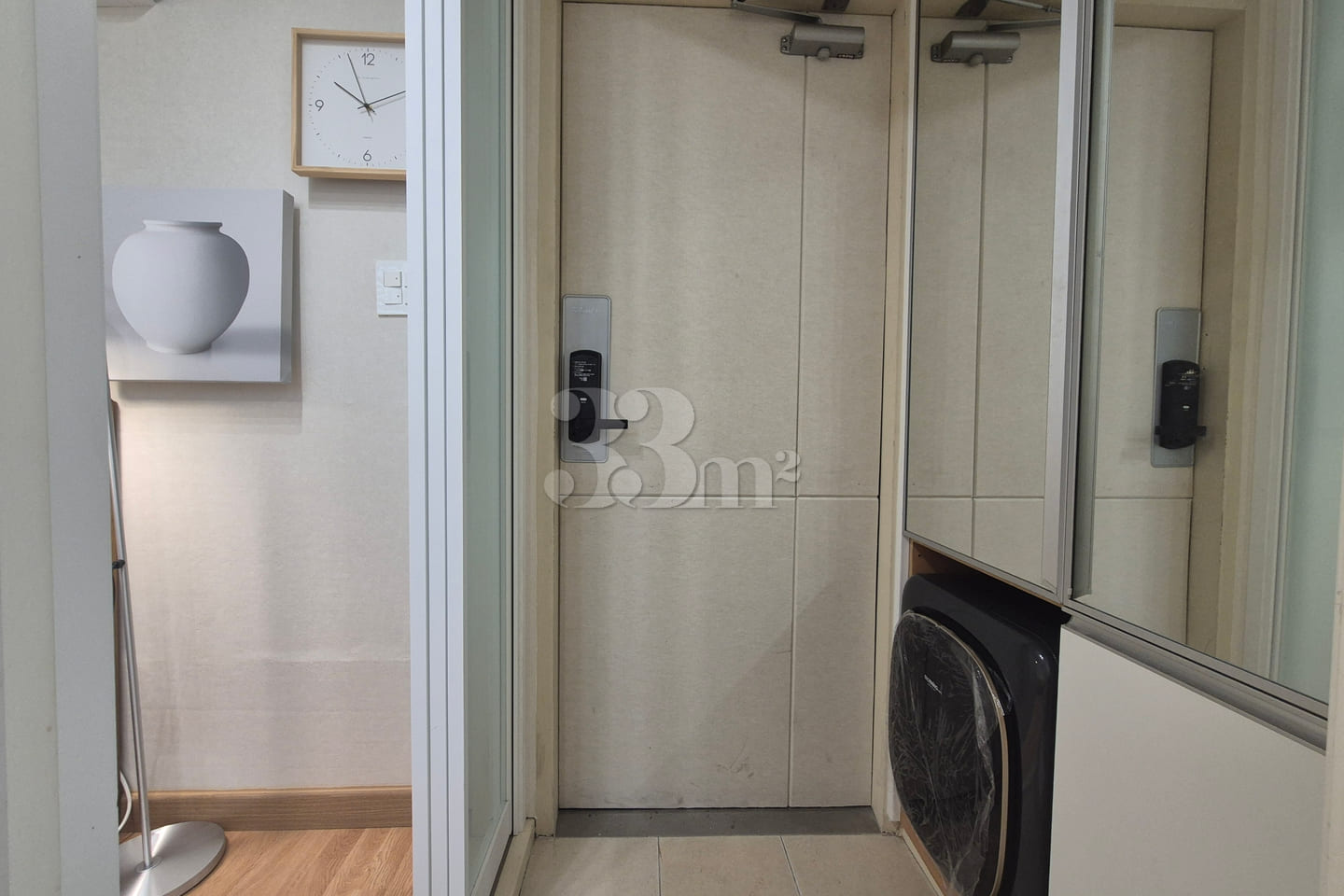 Fully furnished, renovated, 5th floor with el 9th image