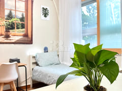 Accommodation with great natural light in Yeo 2th image