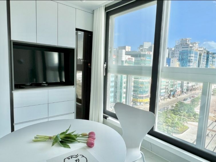 Gwangalli Ocean View Aesthetic Accommodation  8th image