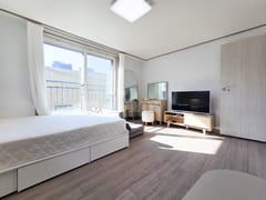 ๐ Right in front of Yangsan Pusan National U 3th image