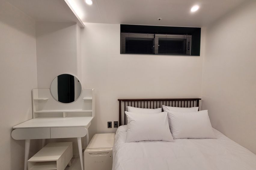 충정로역 도보1분-2인