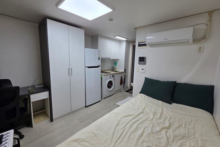 Nakseongdae 2-minute flower-filled house 102 4th image