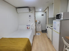 Suyu Station Fully Furnished Unit (B2) 4th image