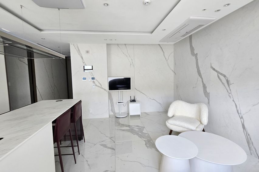 편안하고 고급스러운 집