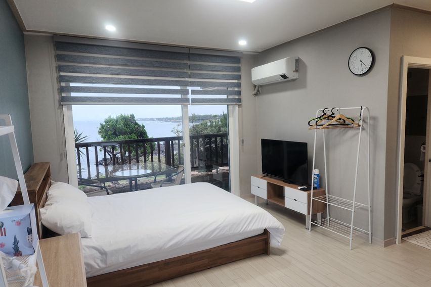 미니오션뷰 룸 204호 0번째 이미지