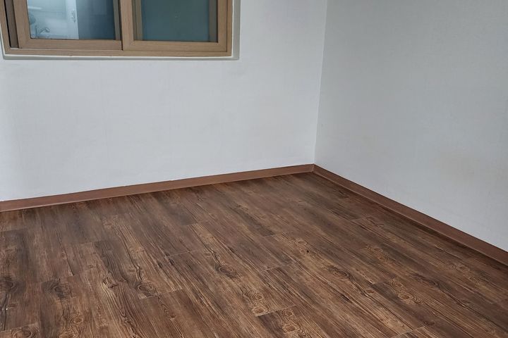 Hyunjeong Studio B 8th image