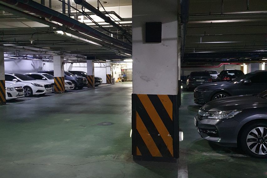 신논현역도보2분 쉼터2