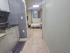 Studio apartment with a separate kitchen 3th image