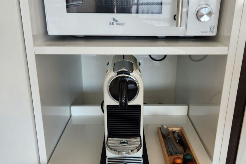 17평 초고층 뻥뷰