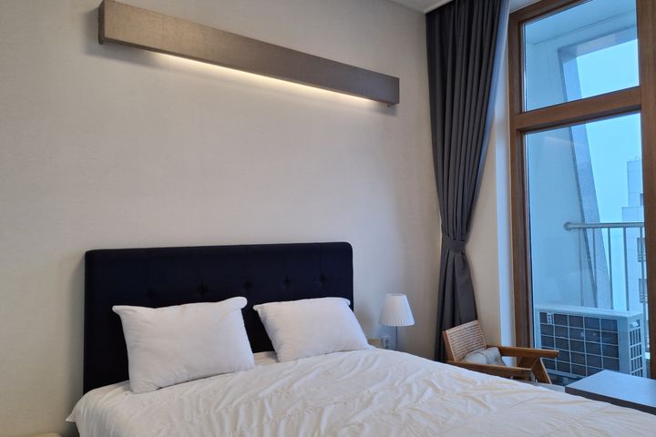 Penthouse 7th image