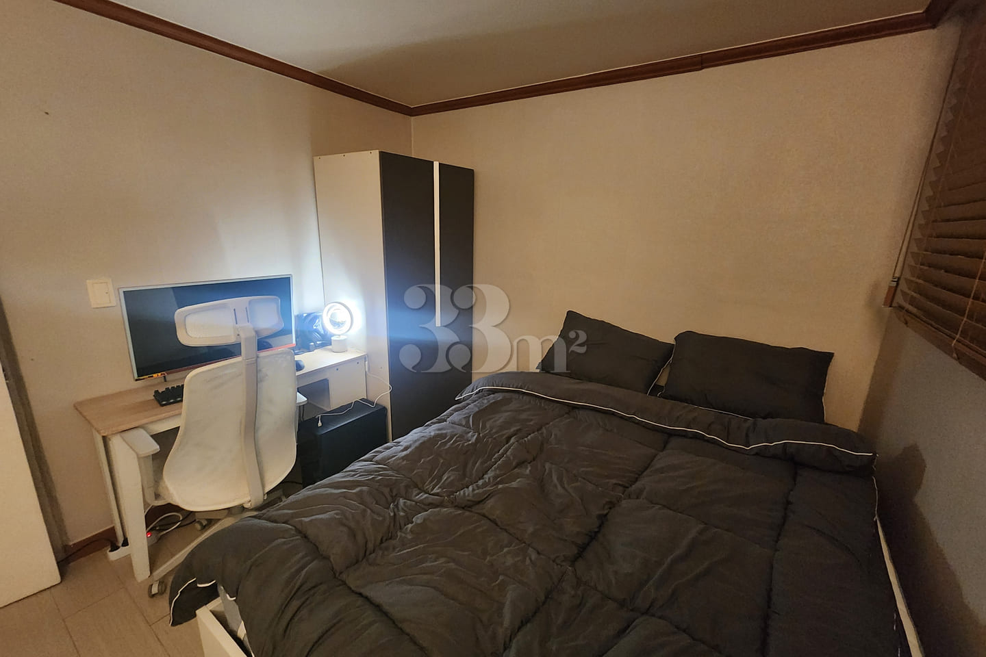 Spacious 2-room unit | Fully furnished | Park 5th image