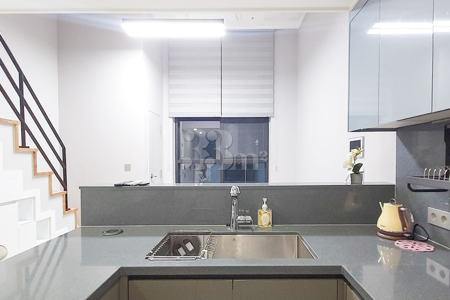 Spacious, airy, and pleasant duplex near Cheo 13th image