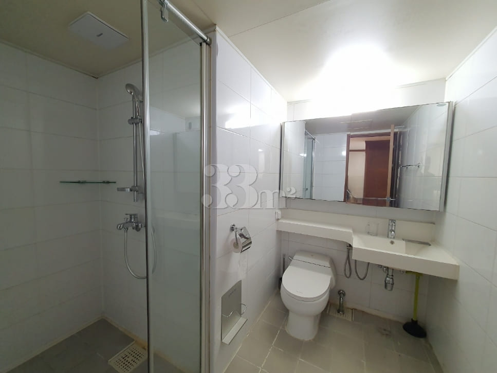 Seohyeon Station, 2 bedrooms, clean 6th image