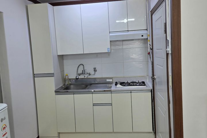 Comfortable studio apartment in Jung-gu, Daeg 2th image