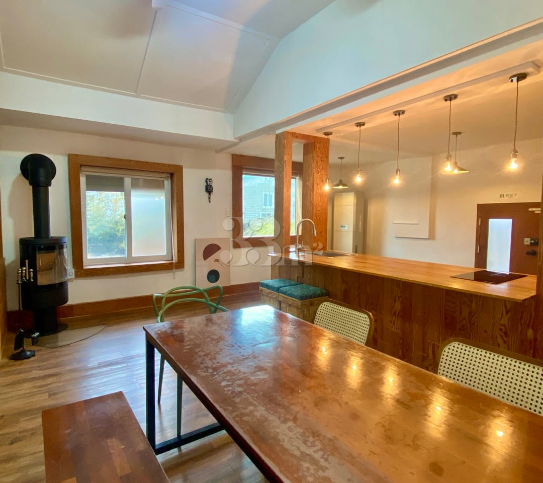 (4 beds/max 8 people) Private house 3th image