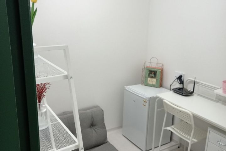 Clean and Remodeled Accommodation in Sillim-d 5th image