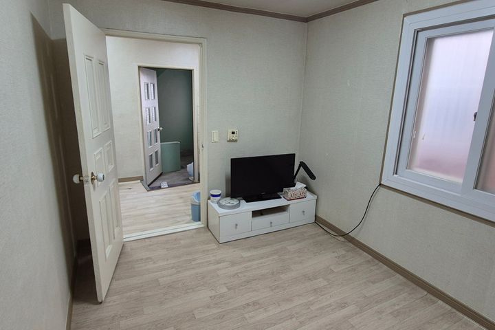 부산동구청바로 뒷편 0번째 이미지