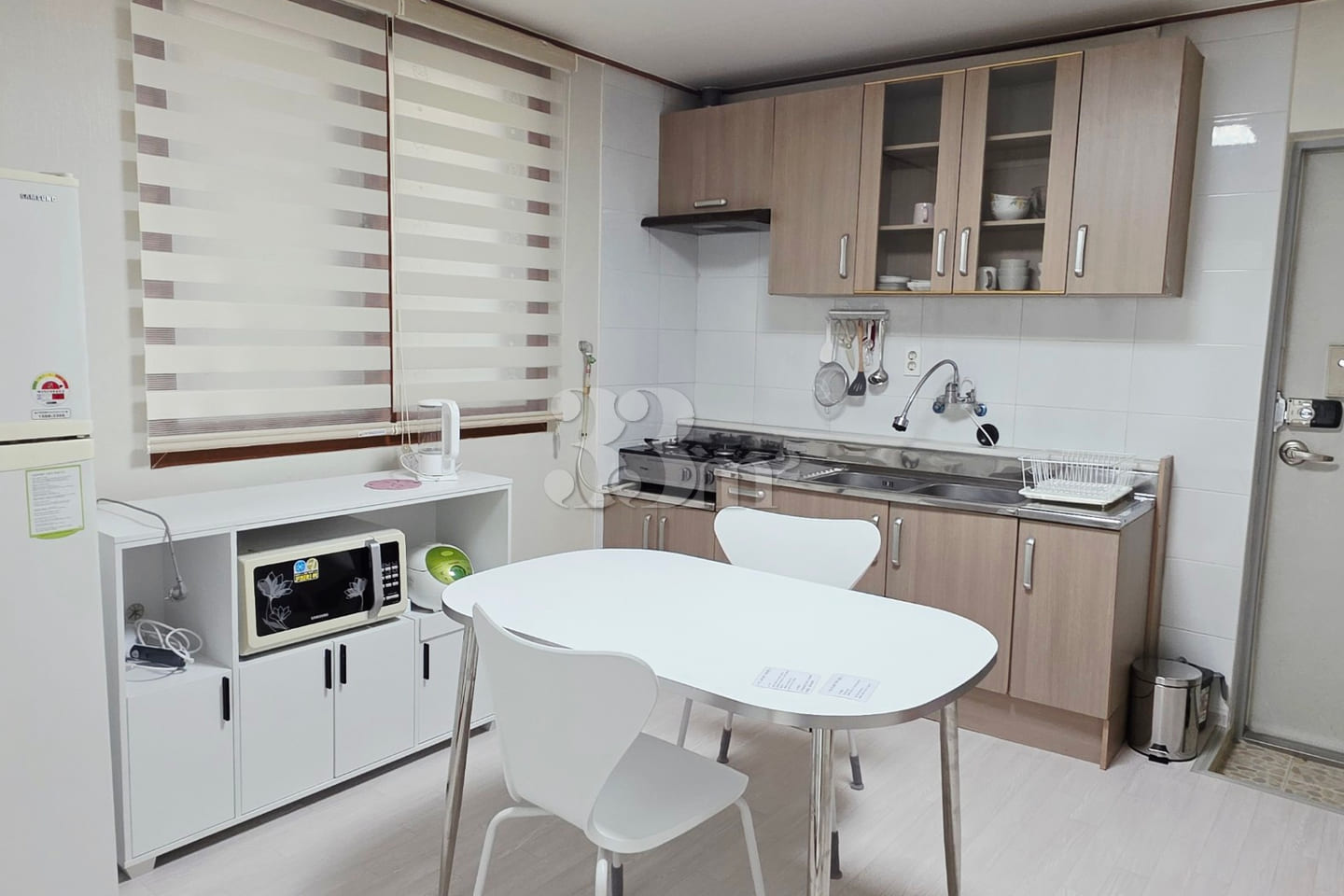 Two-room apartment near Gyeong Homeplus 5th image