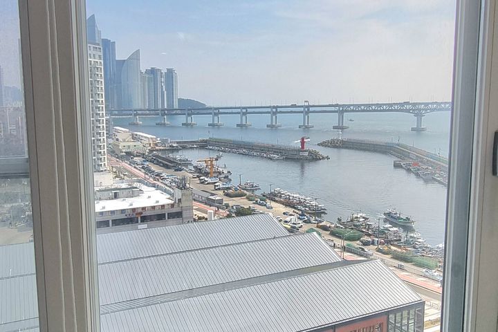 부산광안리 굿뷰 풀옵션 1번째 이미지