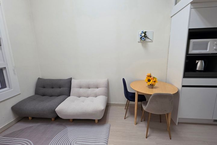 Bright and nice room in a new building in Don 7th image