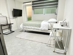 Studio apartment with a balcony 12th image