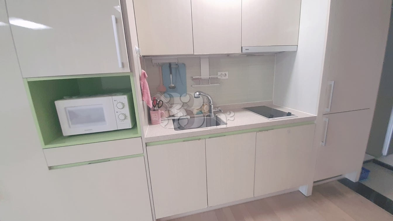 Fully furnished studio near the station! 6th image