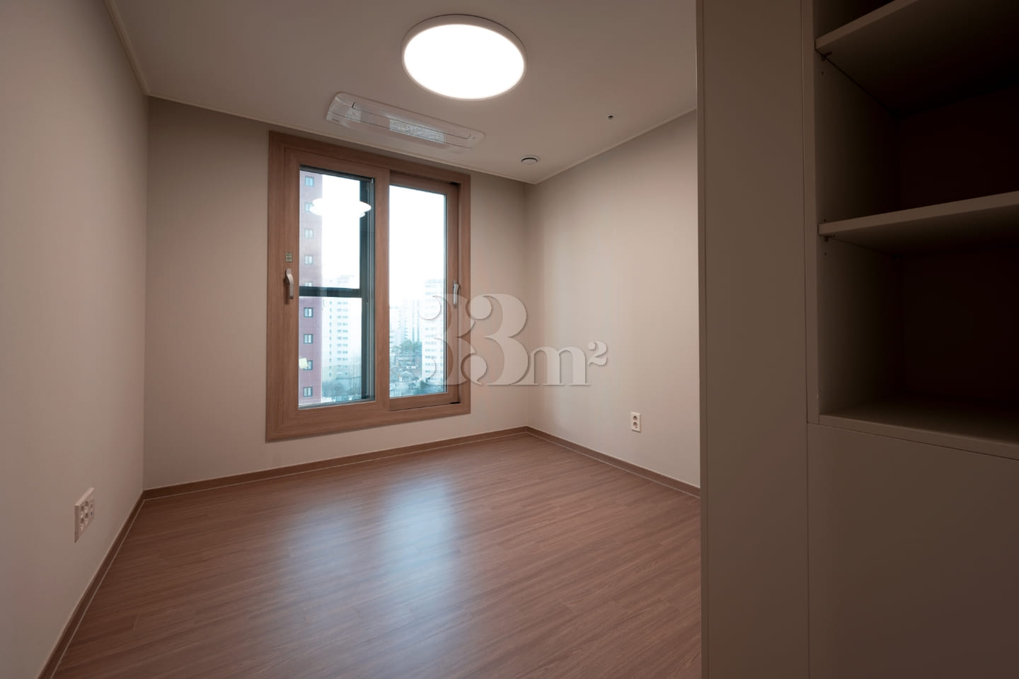 Sun-drenched new build in Dongducheon 11th image