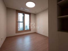 Sun-drenched new build in Dongducheon 11th image