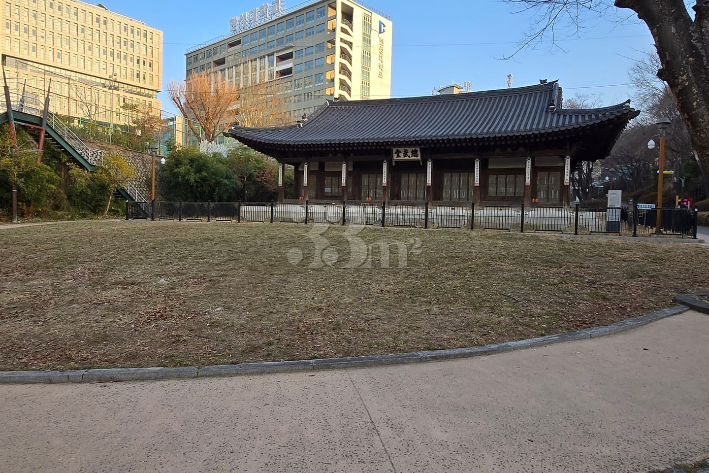 Hansung University Studio 201 11th image