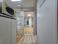 Studio apartment near the lake park 1th image