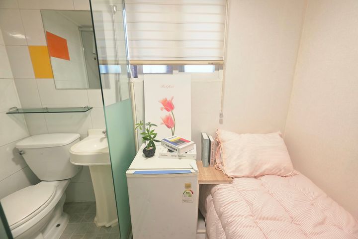 Ua Stay Economy Room 4th image