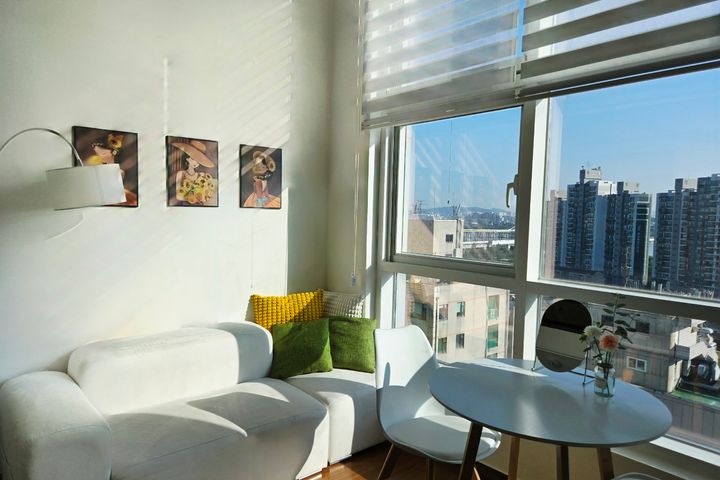 1 minute from Dangsan Station, stylish duplex 4th image