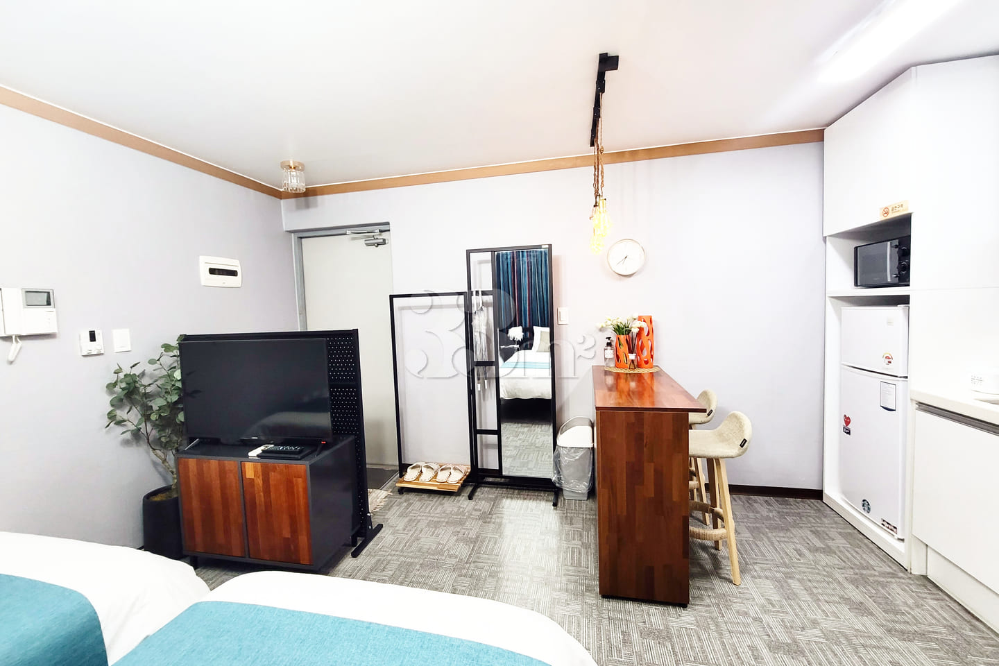 Simple Studio in Mangwon (Unit 203) 9th image