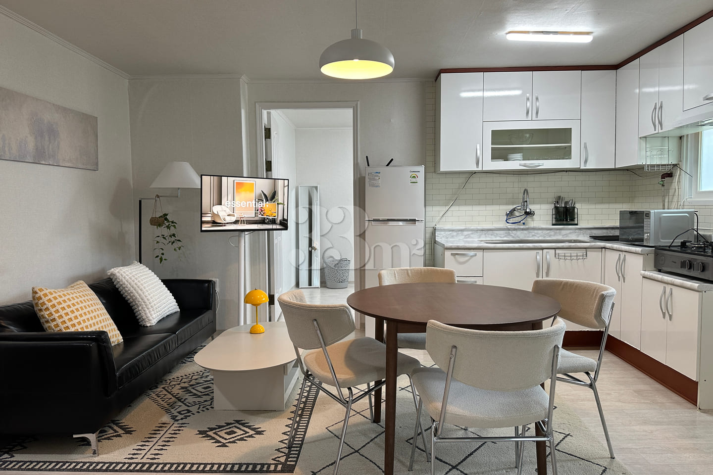 #13 Hongdae Sinchon 3-room 0th image