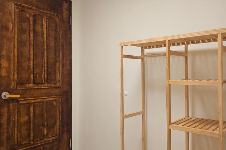 Guwol-gil Hospital Walnut Two-Room 7th image