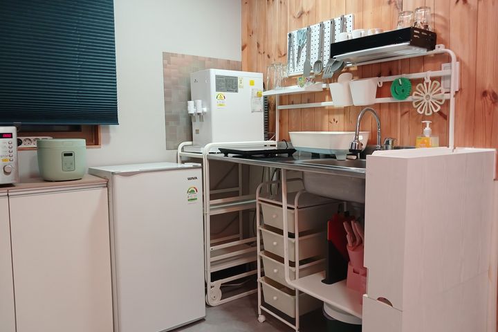 Unique two-room apartment near Mangpo Station 13th image
