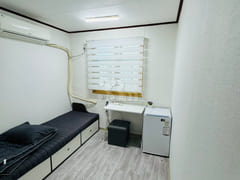 AK Home 202 0th image