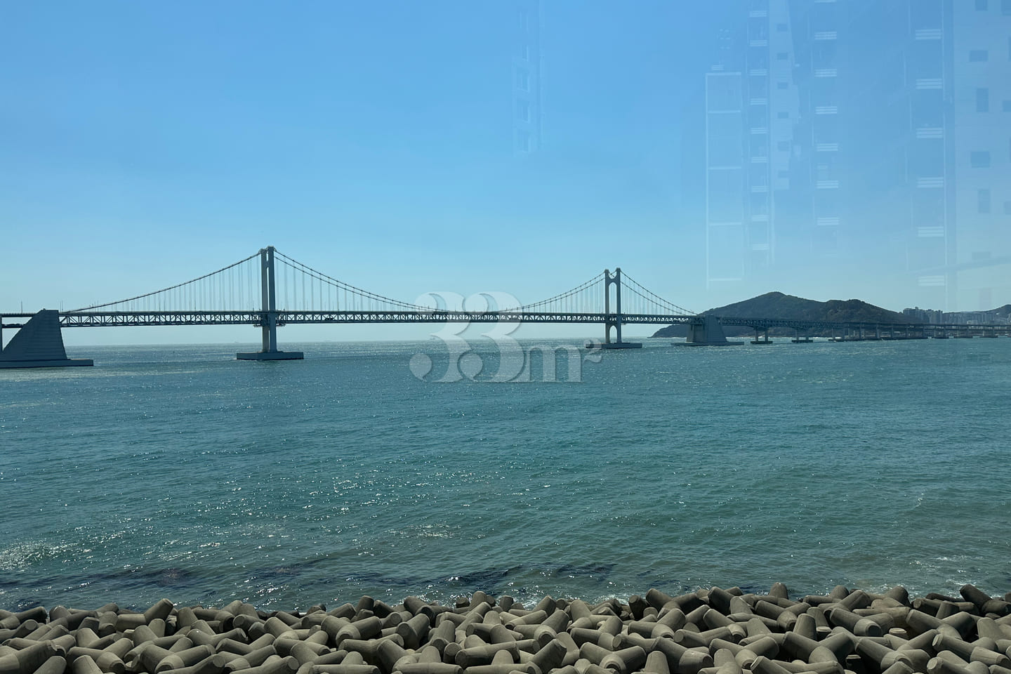 Gwangalli Officetel with an Ocean View 9th image