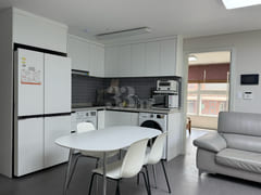 Fully furnished! New 3-room apartment, 5 minu 4th image