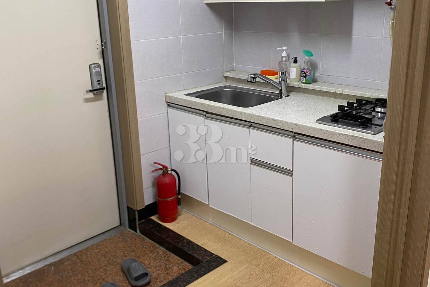 Best value-for-money studio apartment in Insa 6th image