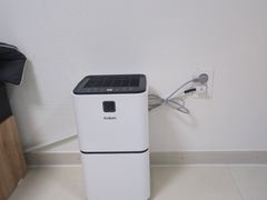 공원 앞 화이트 룸 13번째 이미지