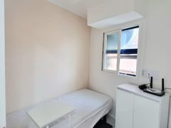 Room 316 Standard (Exterior Window) 0th image