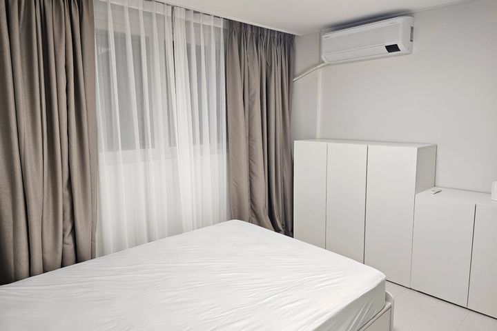 Cozy three-room apartment near Guwol-gil Hosp 4th image