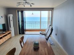 Sunrise Ocean View Apartment 3th image