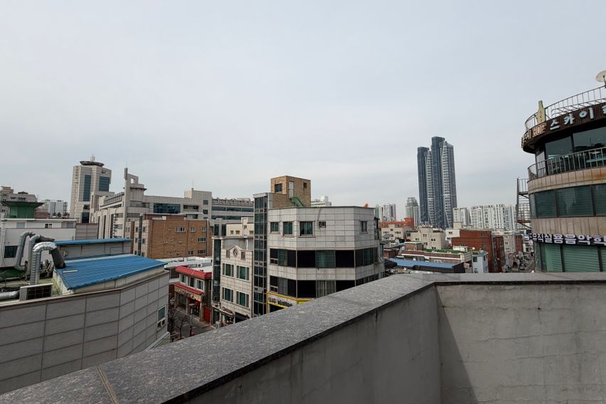 야외 테라스가 넓은 집