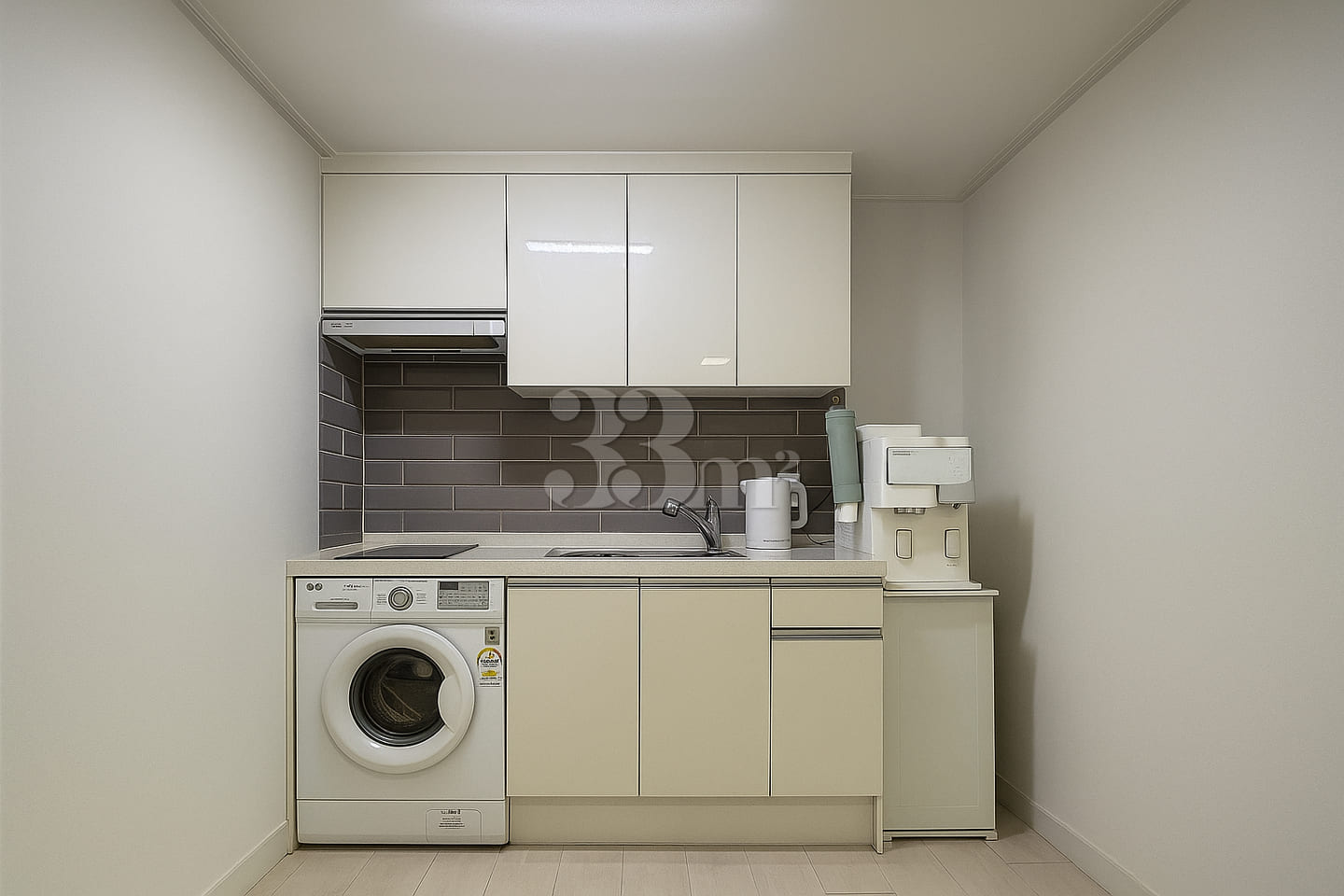Newly built 1.5-room apartment with parking f 8th image