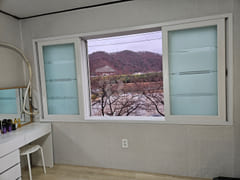 Taehwagang 3rd floor, 1 double bed, 2 single 1th image