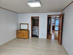 40-pyeong apartment with 4 large rooms 12th image