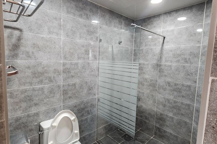 21-pyeong room, 1-minute walk to the beach, p 10th image